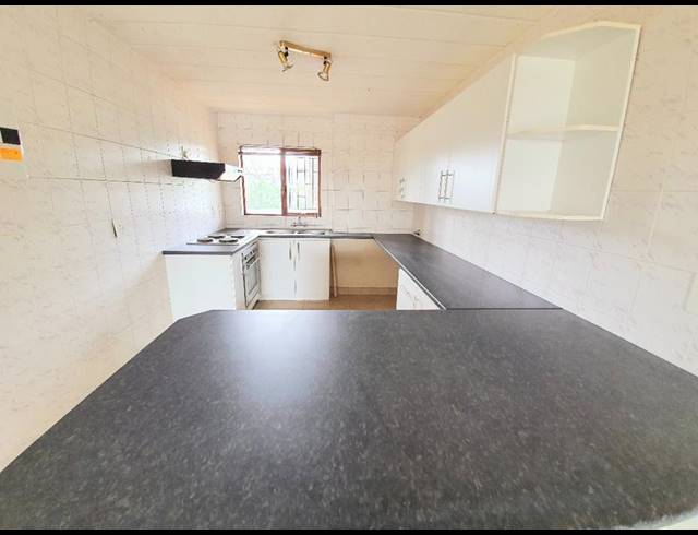 2 BEDROOM PROPERTY TO RENT IN MORNINGSIDE